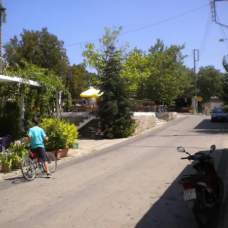 度假居 Steinhaus In Leonido Mit Parkplatz By Interhome *