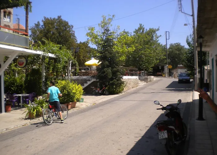 Casa de Férias Steinhaus In Leonido Mit Parkplatz By Interhome *