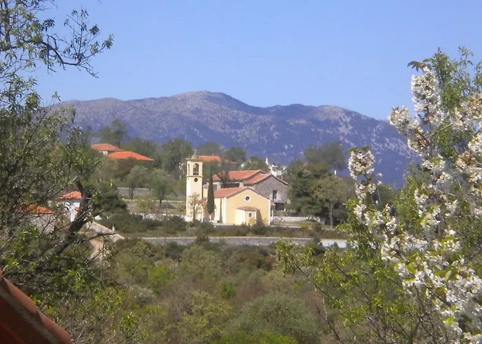 度假居 Steinhaus In Leonido Mit Parkplatz By Interhome *