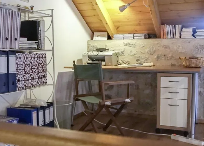 Steinhaus In Leonido Mit Parkplatz By Interhome