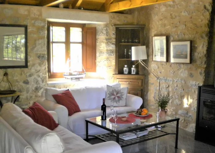 度假居 Steinhaus In Leonido Mit Parkplatz By Interhome *