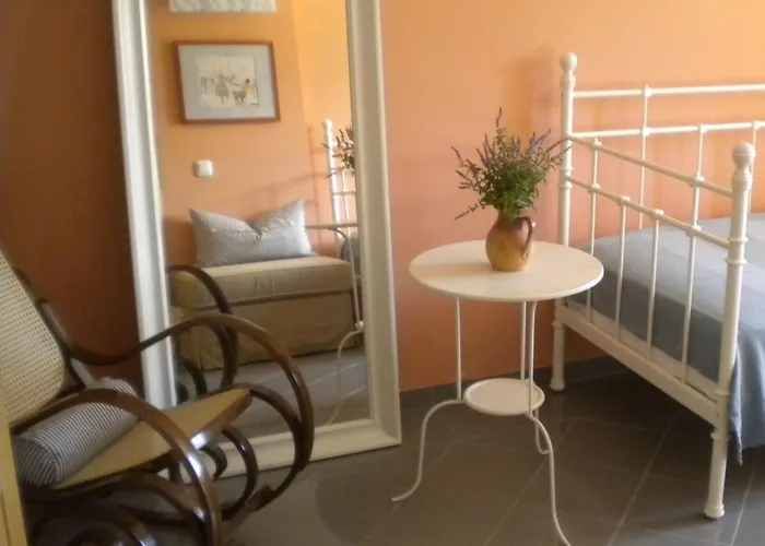 Steinhaus In Leonido Mit Parkplatz By Interhome Casa de Férias Leonídion