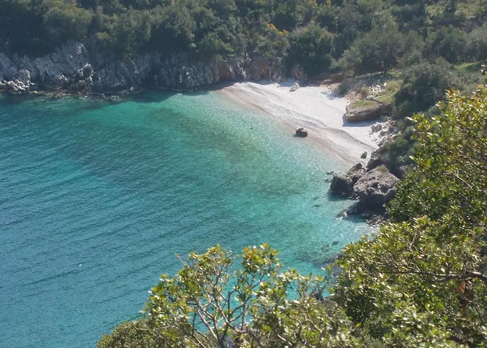 Steinhaus In Leonido Mit Parkplatz By Interhome Casa de Férias Leonídion
