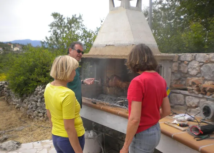 Steinhaus In Leonido Mit Parkplatz By Interhome *