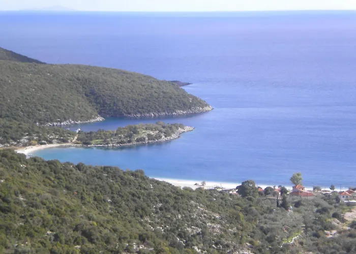 Casa de Férias Steinhaus In Leonido Mit Parkplatz By Interhome