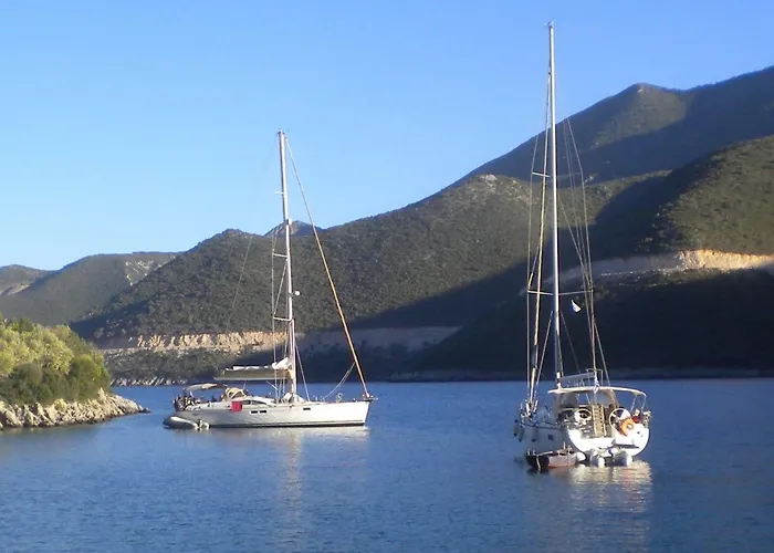 Steinhaus In Leonido Mit Parkplatz By Interhome 度假居