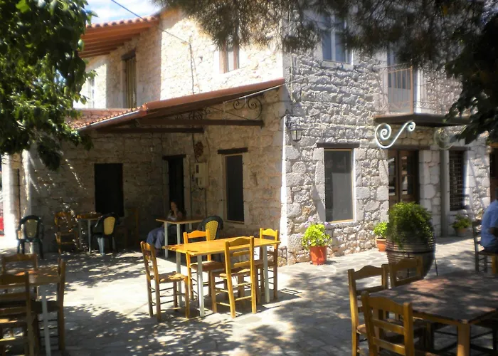 Steinhaus In Leonido Mit Parkplatz By Interhome 度假居